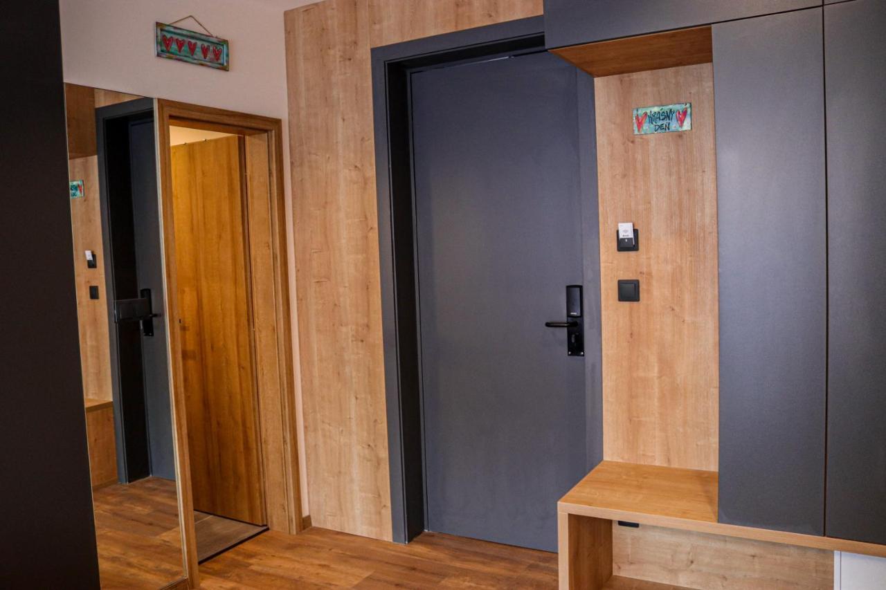 Apartman Nisa - Ovruc Štrbské Pleso Dış mekan fotoğraf